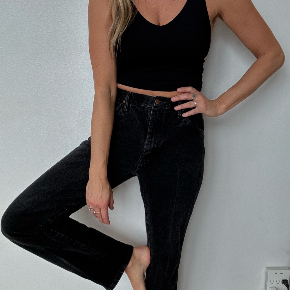 Wrangler Women's High Rise Black Jeans
